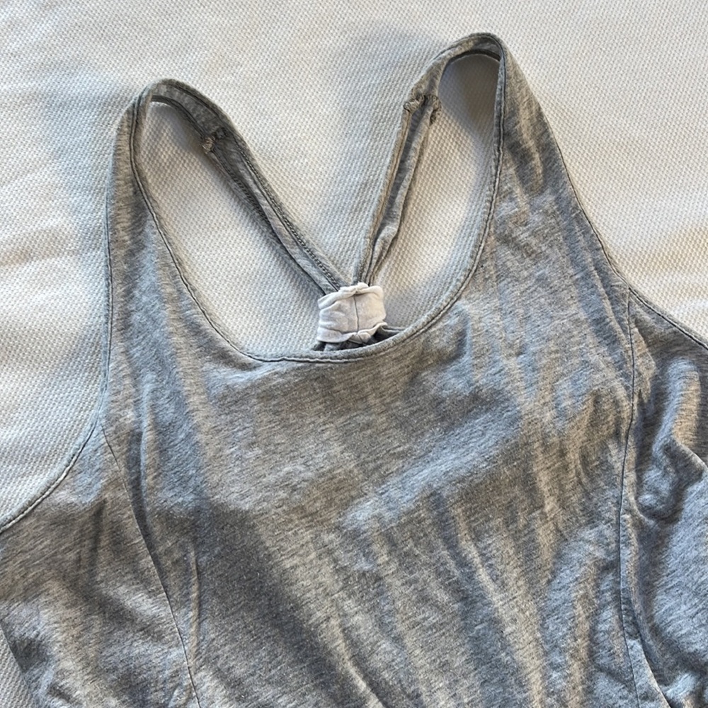 🦋3/40 BENCH Racerback Top (S) - Picture 9 of 15